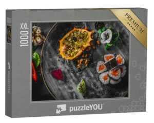 puzzleYOU Puzzle Maki mit Lachs, Früchten und Dekorationen, 1000 Puzzleteile, puzzleYOU-Kollektionen Sushi